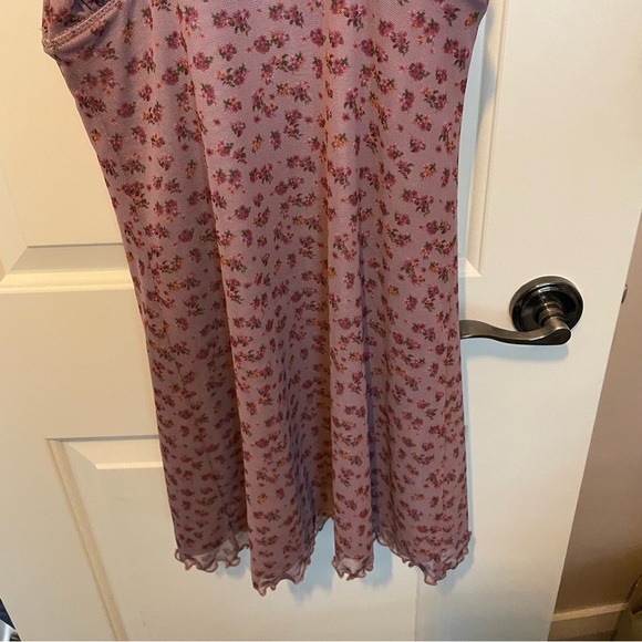 UO Evie Purple Floral Mini Dress rosebud bodycon summer spring flower dress - Picture 12 of 16
